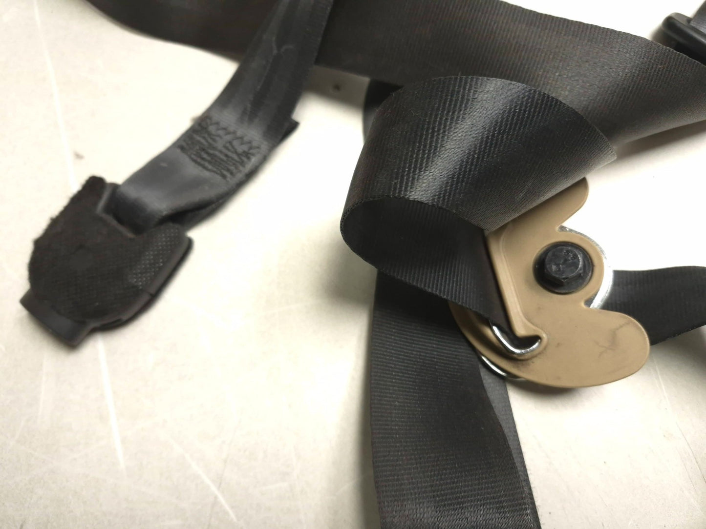 2012 Hyundai Sonata Front Seat Belt Retractor Left & Right Pair OEM