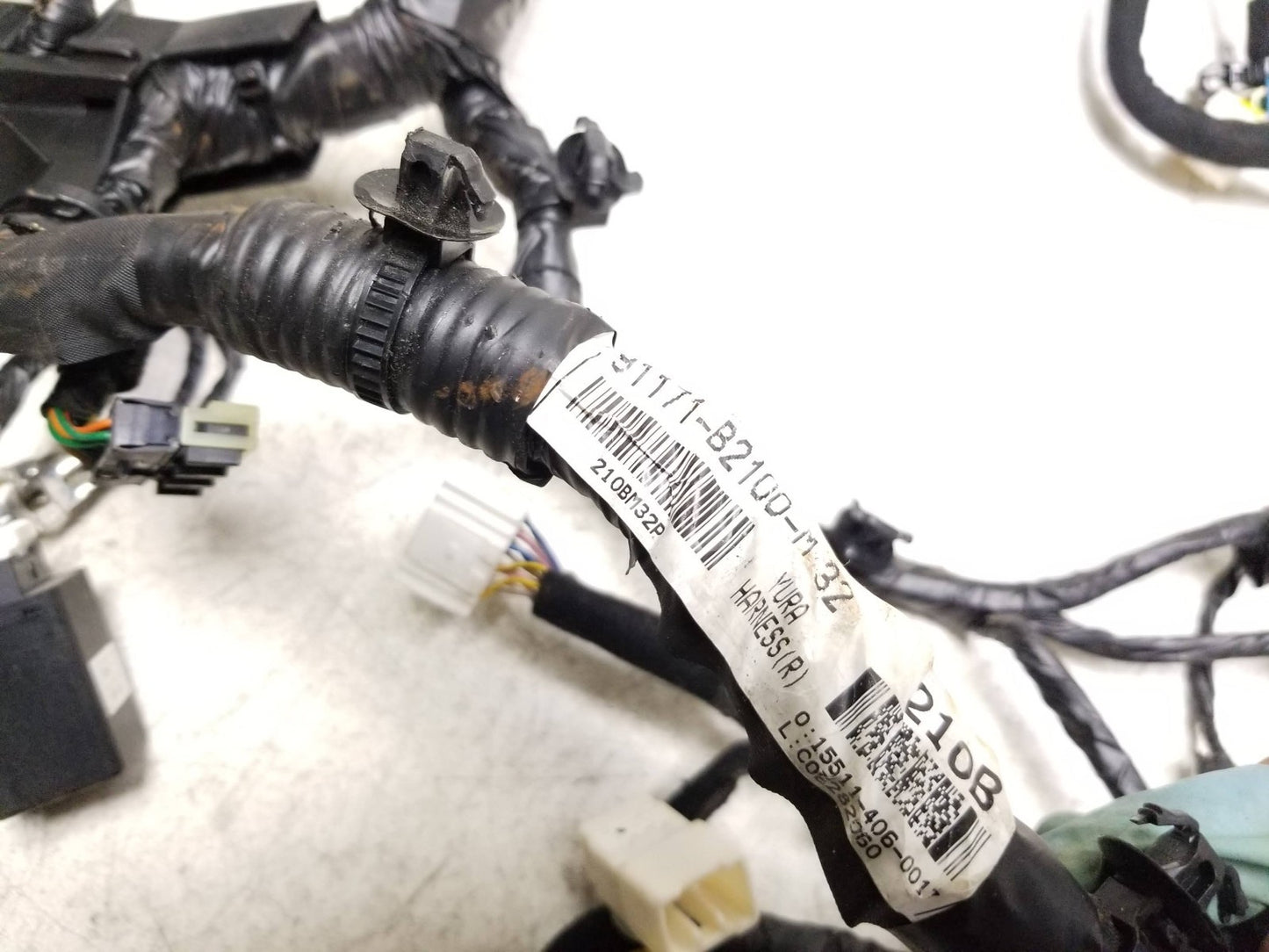 2014 - 2019 Kia Soul Dashboard Instrument Panel Wiring Harness OEM