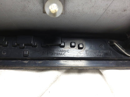 2009 Mitsubishi Outlander Tailgate Spoiler & Third Brake Stop Light Lamp OEM