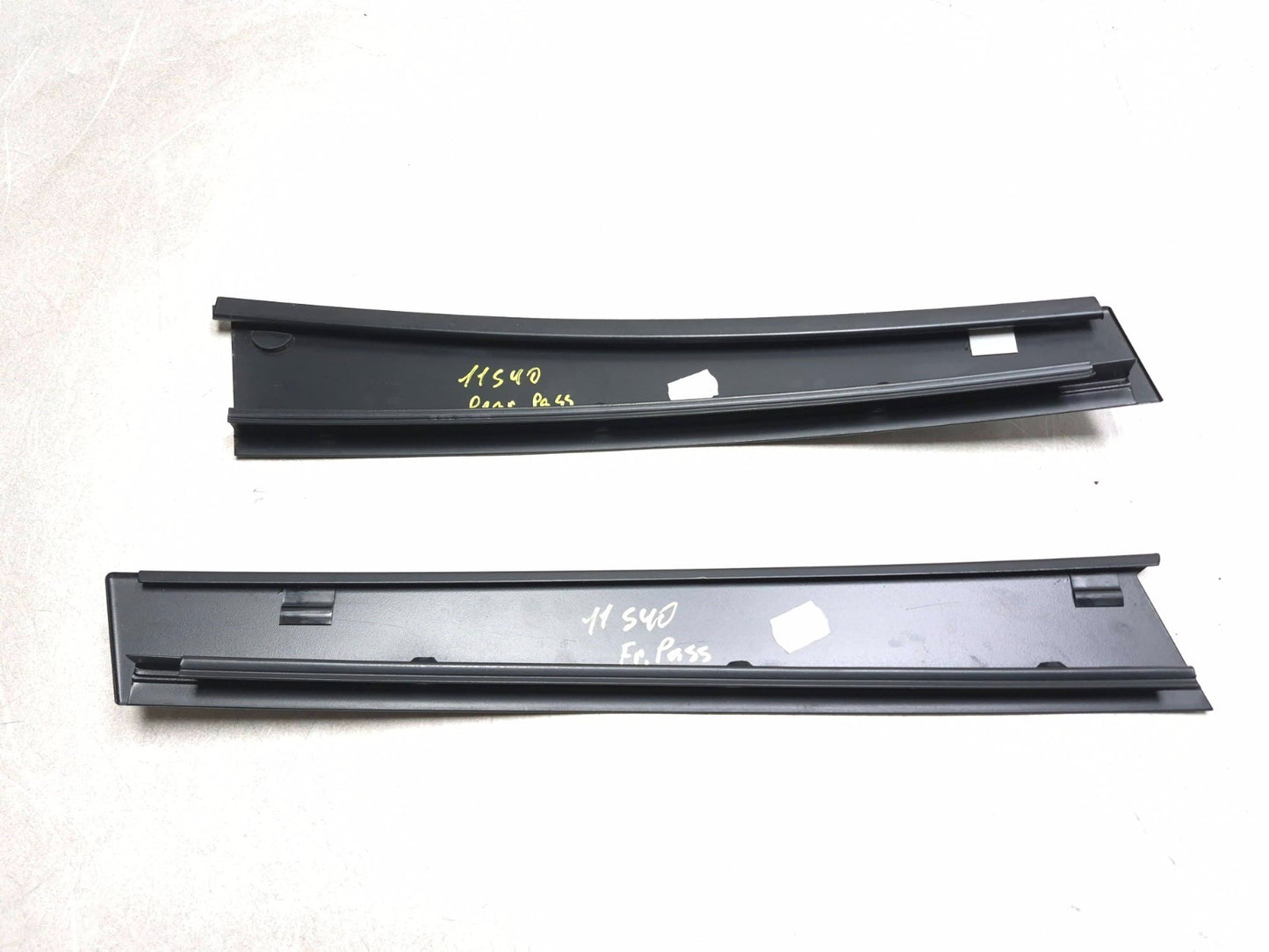 2011 Volvo S40 Door Pillar Applique Molding Passenger Side Front & Rear OEM