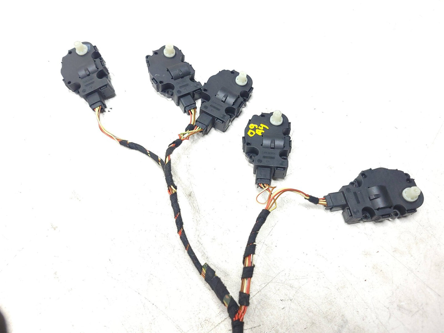 2009 Audi A4 Sedan AC Heater Actuator Flap Motor & Wire Harness OEM