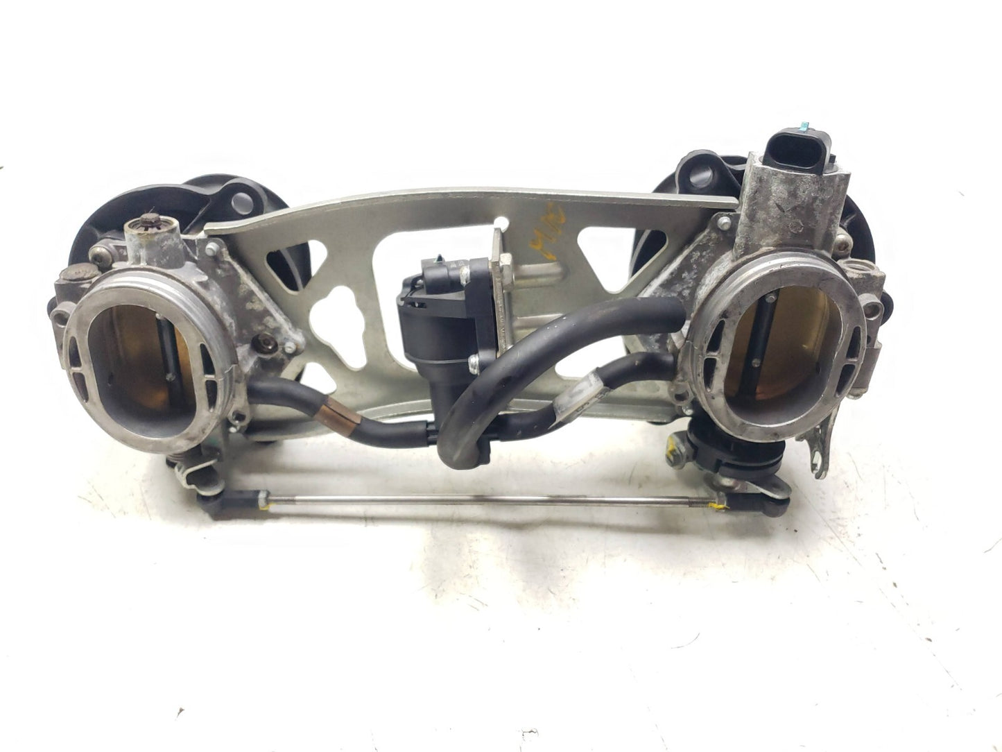 2008 - 2010 Ducati 848 Throttle Body OEM