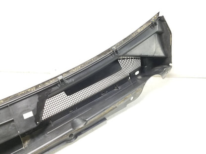 2010 - 2016 Cadillac SRX Front Windshield Wiper Cowl Trim OEM