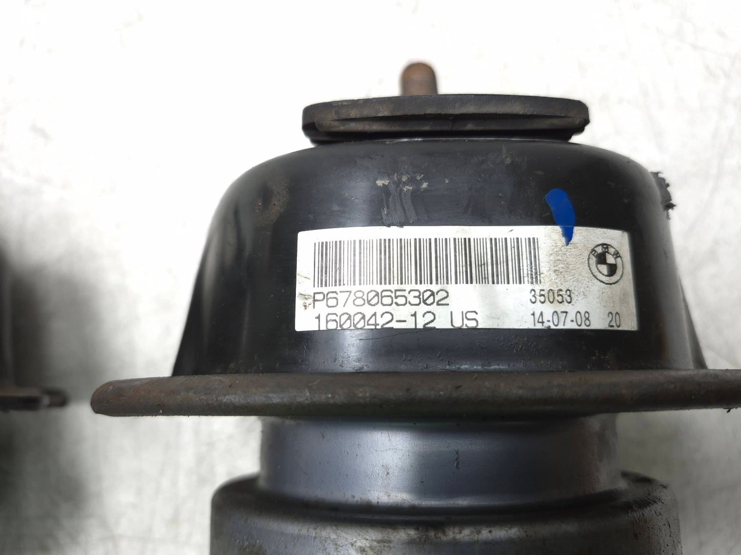 2008 BMW X6 E71 4.4l Front Engine Motor Mount Support Bracket OEM