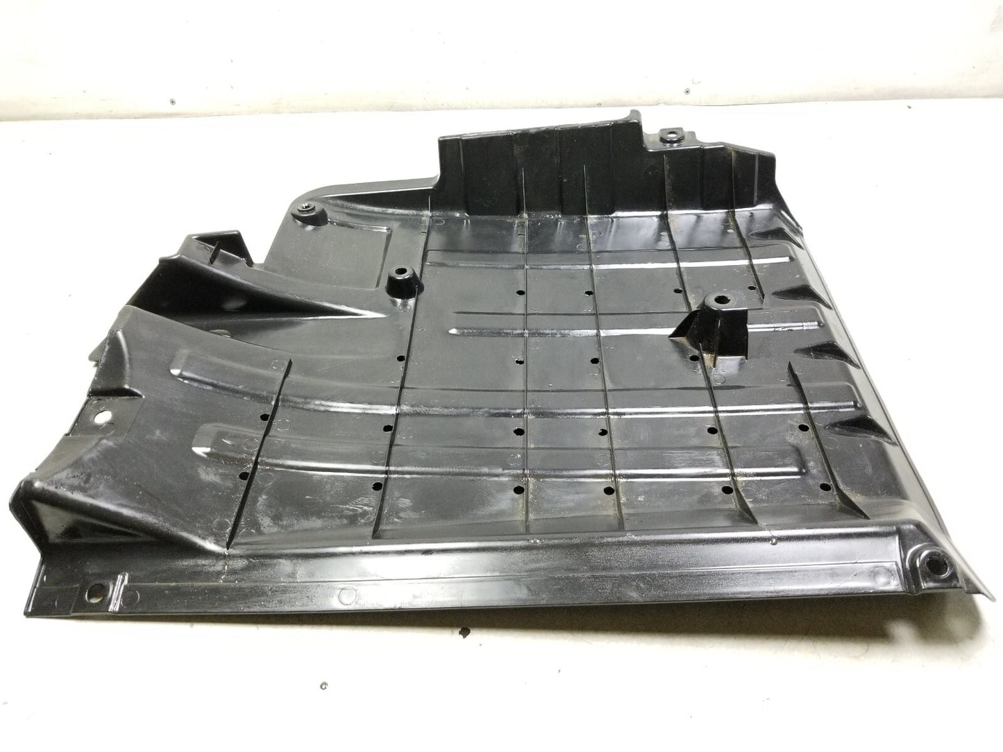 2011 - 2013 Kia Sportage Under Cover Splash Rear Driver Side Left  OEM