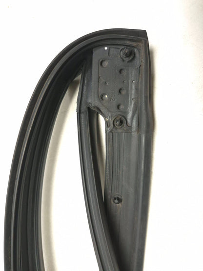 2018 Hyundai Sonata Rear Door Weatherstrip Seal Passenger Side Right 3pcs OEM