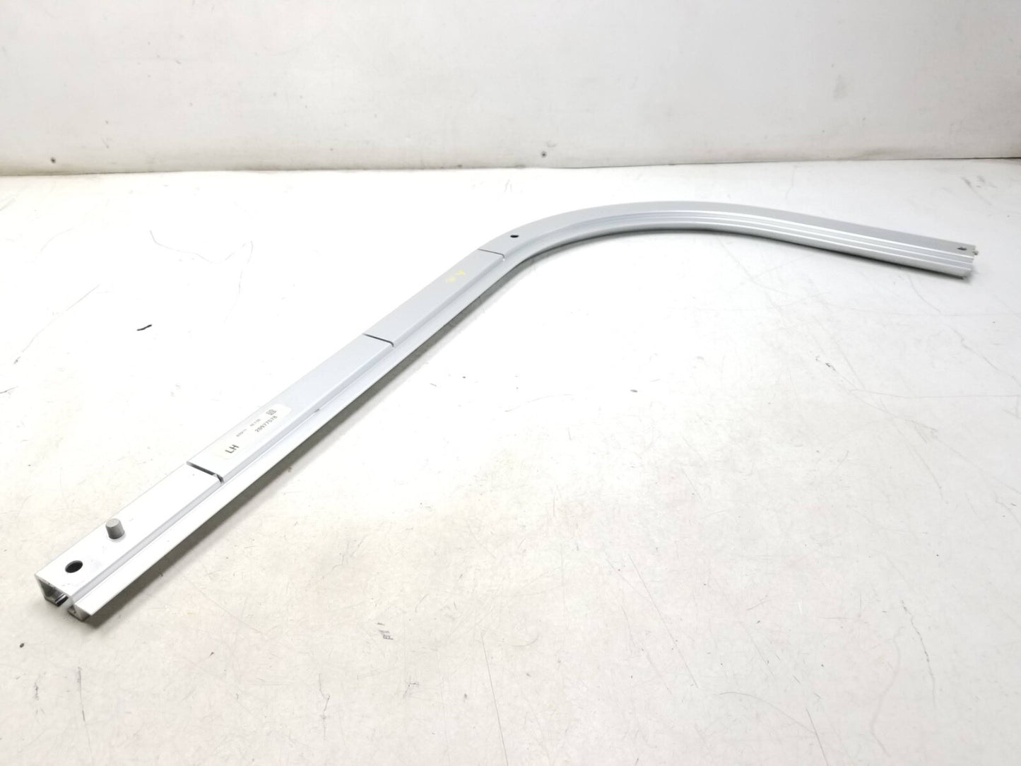 2011 Cadillac SRX Rear Compartment Floor Panel Rail Left & Right OEM ☑️