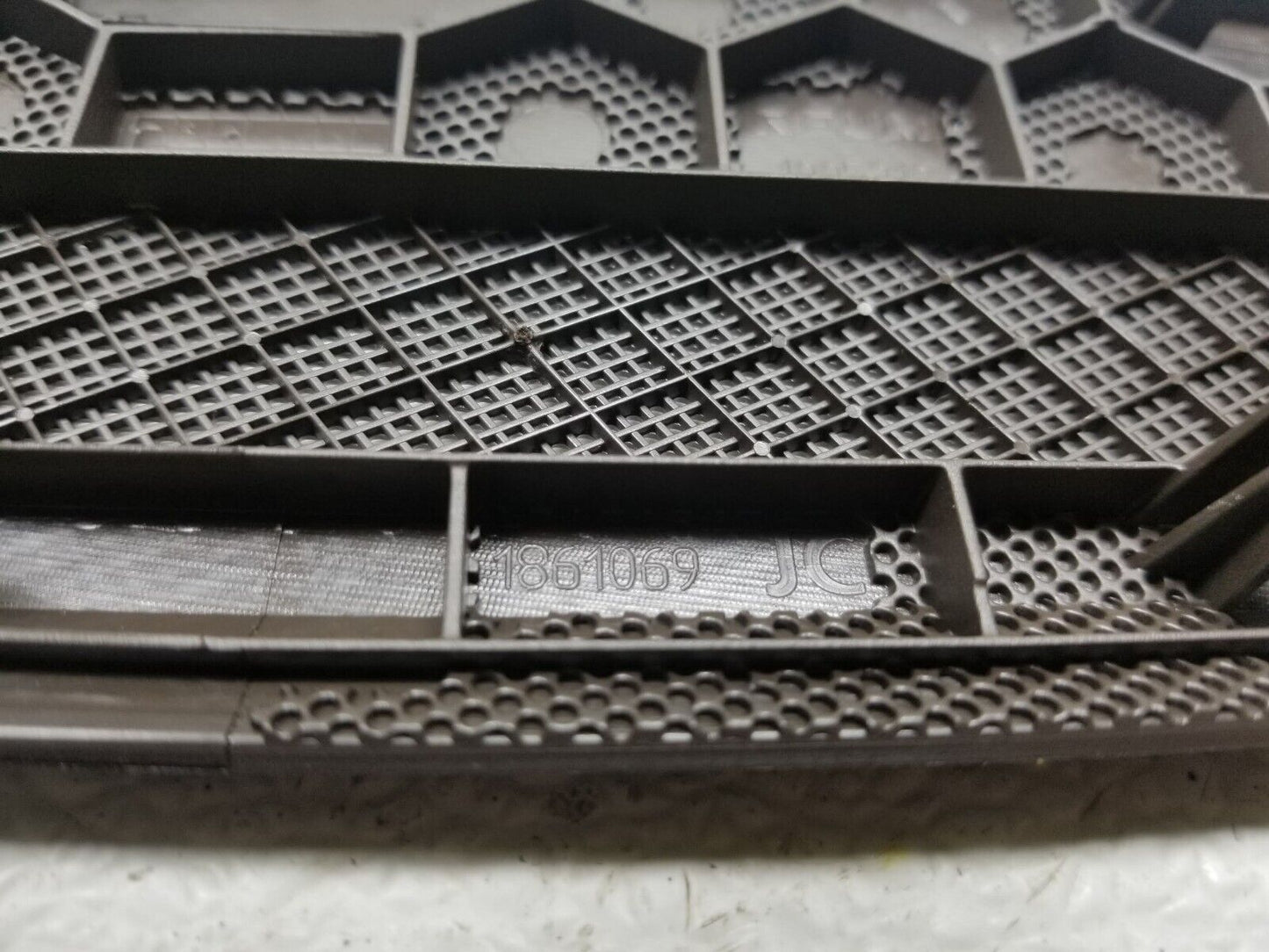 12-14 Mercedes-benz C300 Dashboard Grille Cover Trim Panel Right Passenger OEM