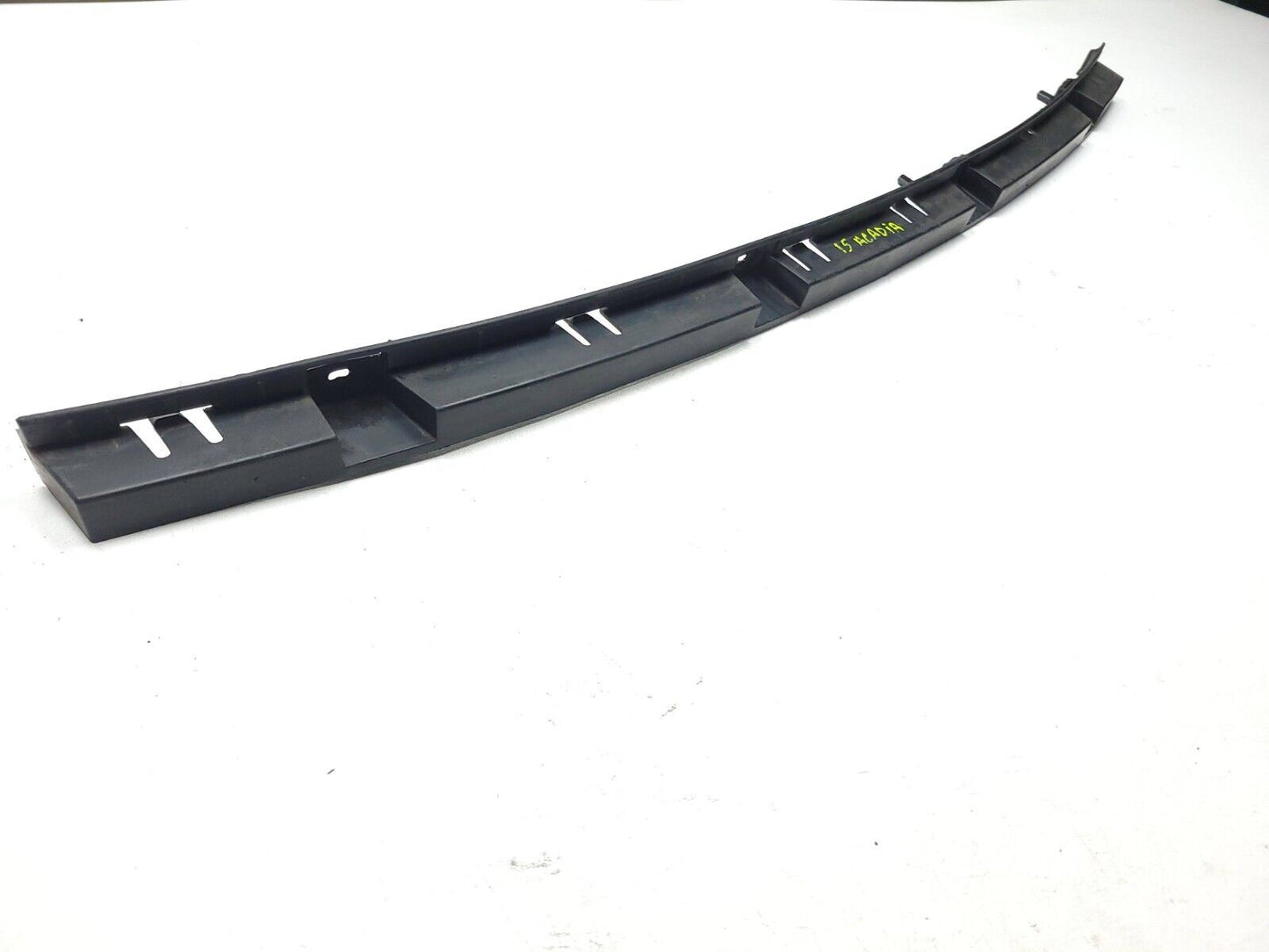 13 14 15 16 GMC Acadia Rear Bumper Support Bracket 3pcs OEM