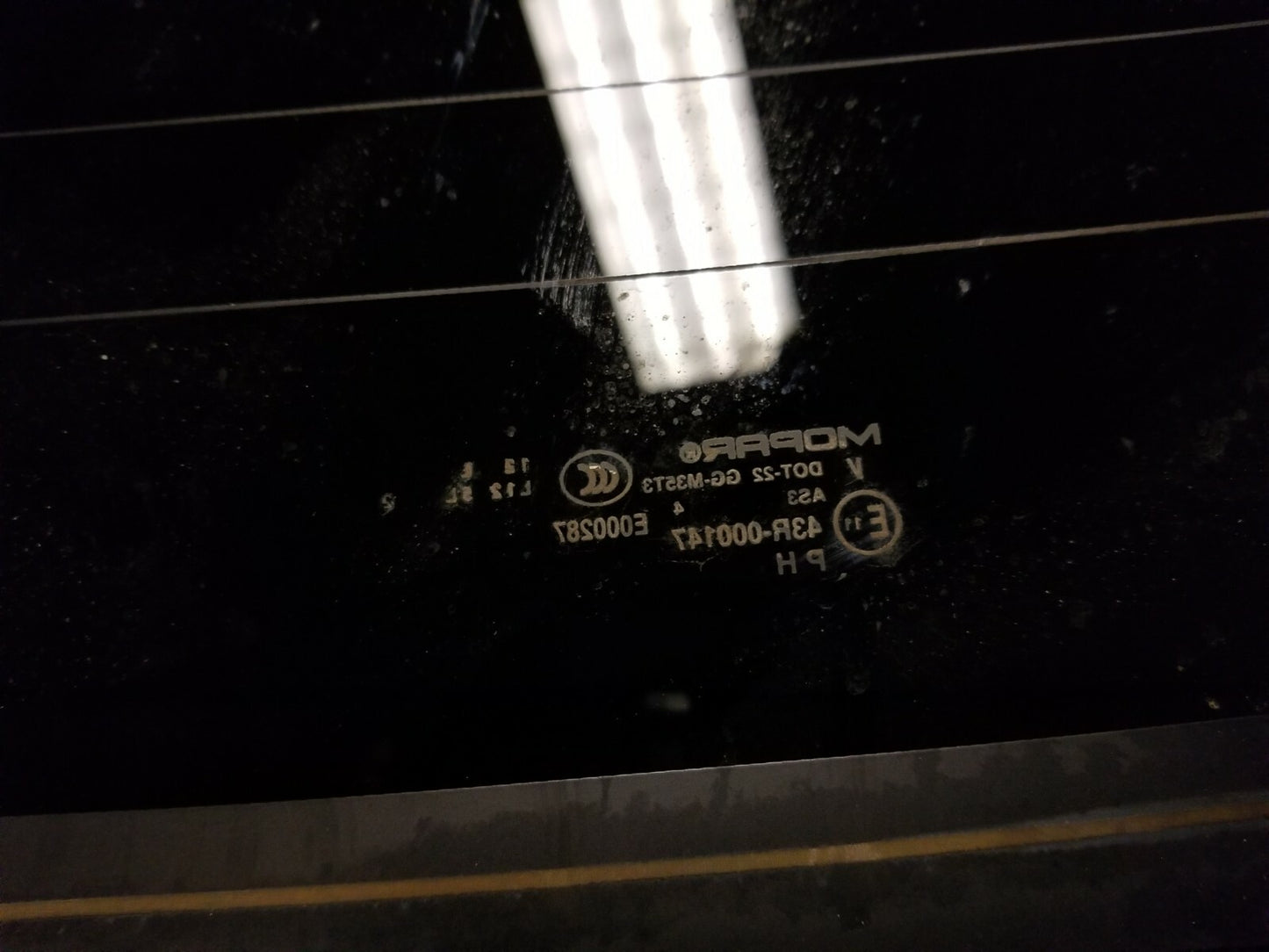 2014 Dodge Grand Caravan Tailgate Back Window Glass OEM