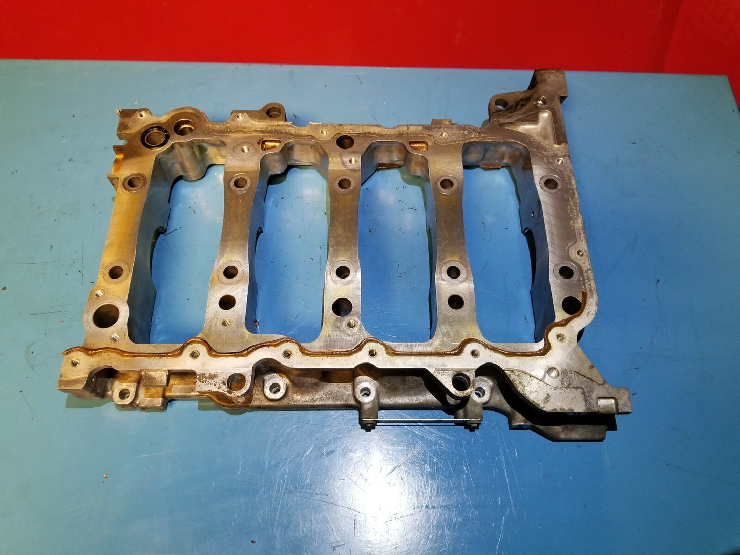 2013 Honda Civic 1.8l Crankshaft Bed Holder Bracket OEM