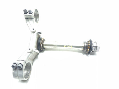2005 Yamaha Yzf R6 Triple Tree Lower OEM