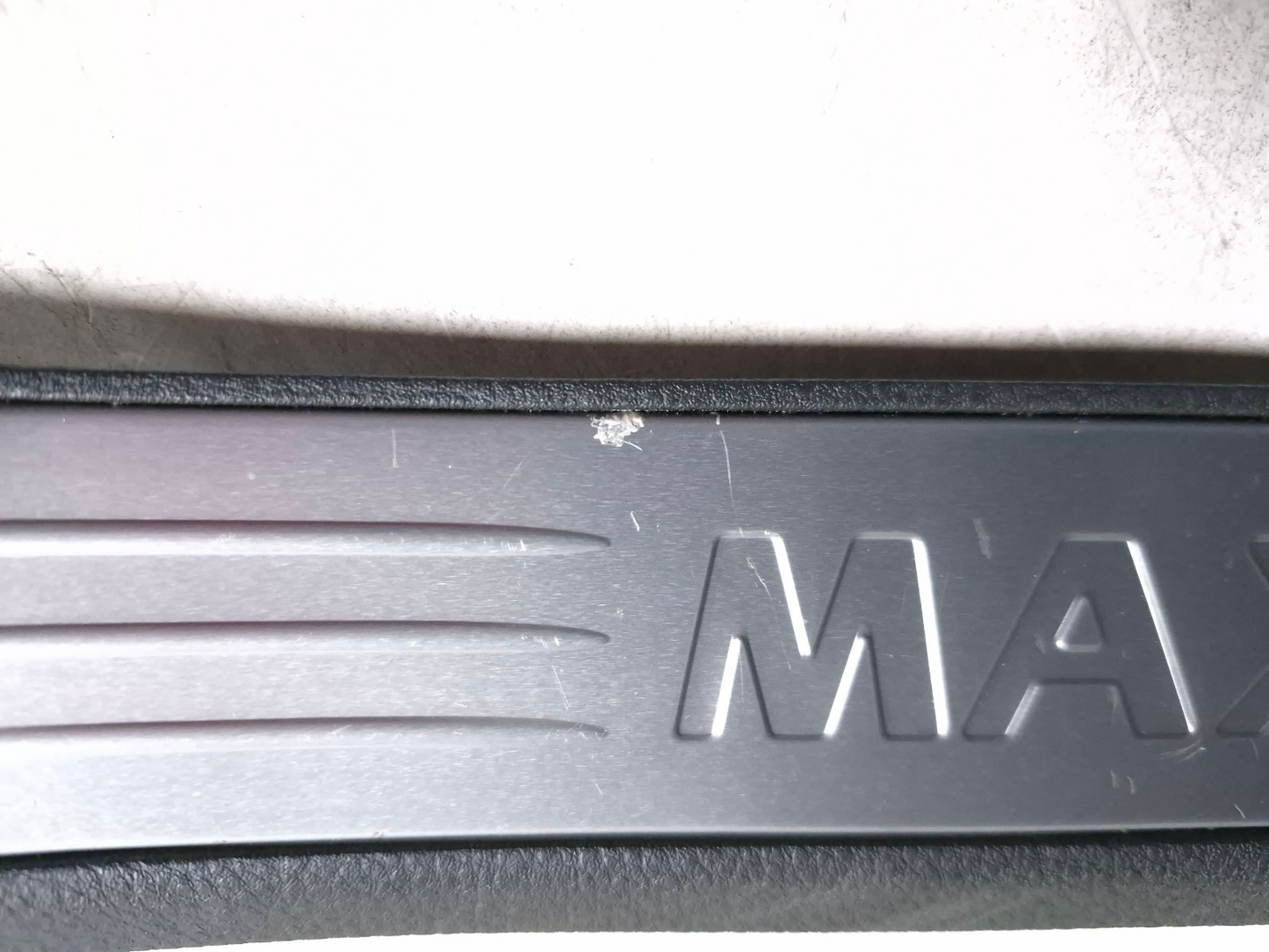 2010 Nissan Maxima Front & Rear Right Door Sill Scuff Plate Trim OEM