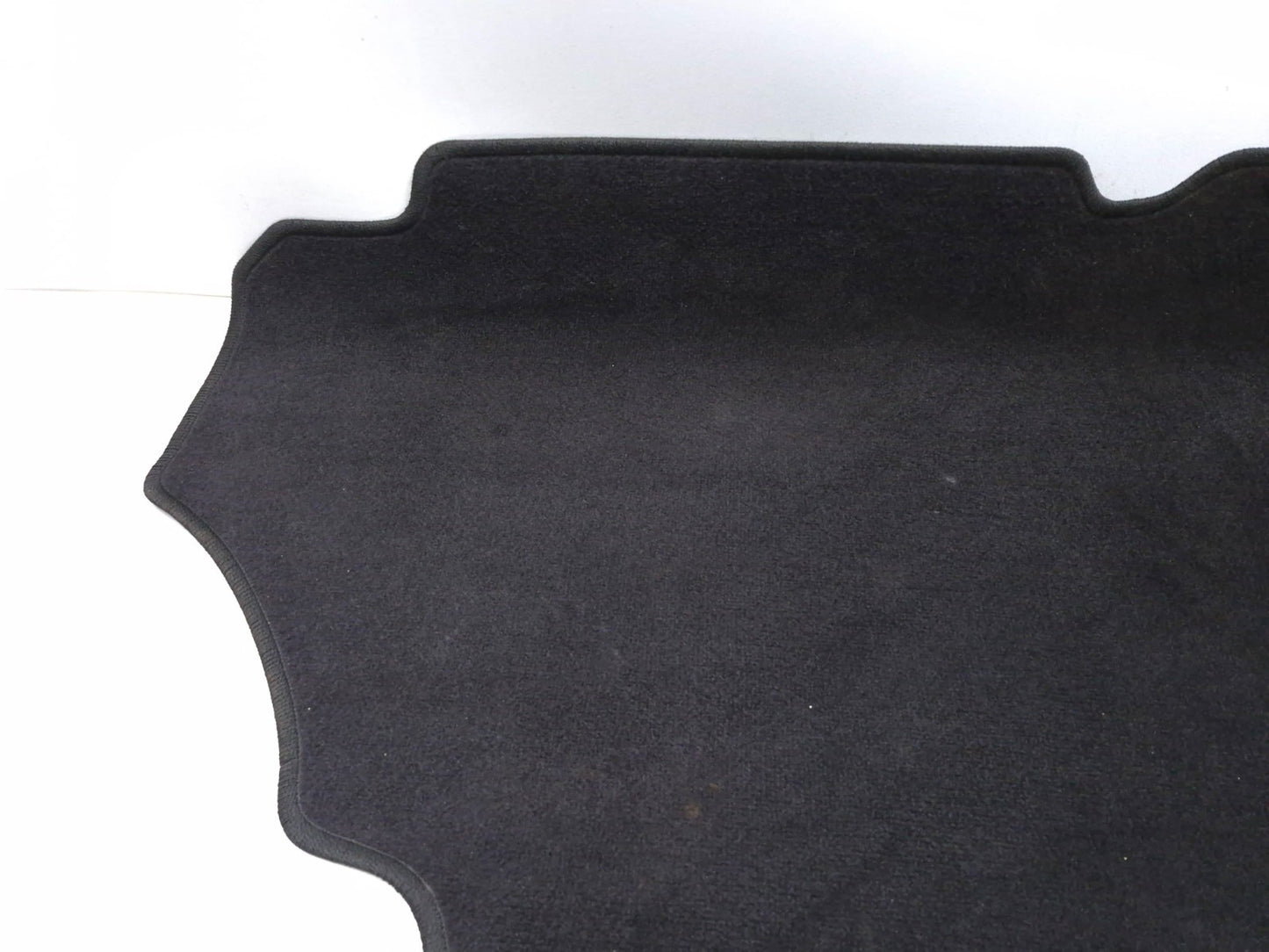 2018 Chrysler 300 Limited Rear Trunk Cargo Cover Mat OEM
