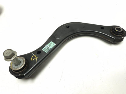 2019 Hyundai Kona Rear Control Arm Driver Side Left 4 Pcs OEM