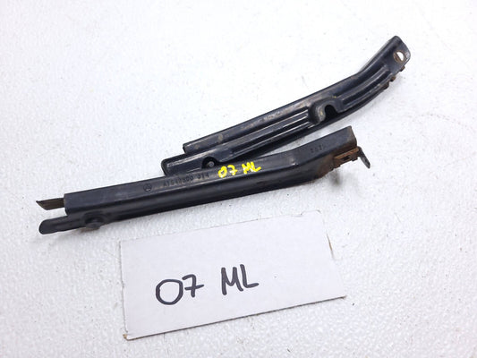2007 Mercedes Ml500 Bumper Support Carrier Bracket Pair OEM