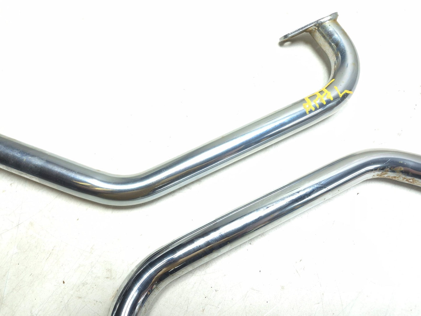 2004 Suzuki Intruder Volusia Vl800 Engine Motor Crash Guard Bar Pair OEM