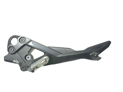 2009 Yamaha Fz6r Left Rearset Foot Peg Mount Bracket OEM