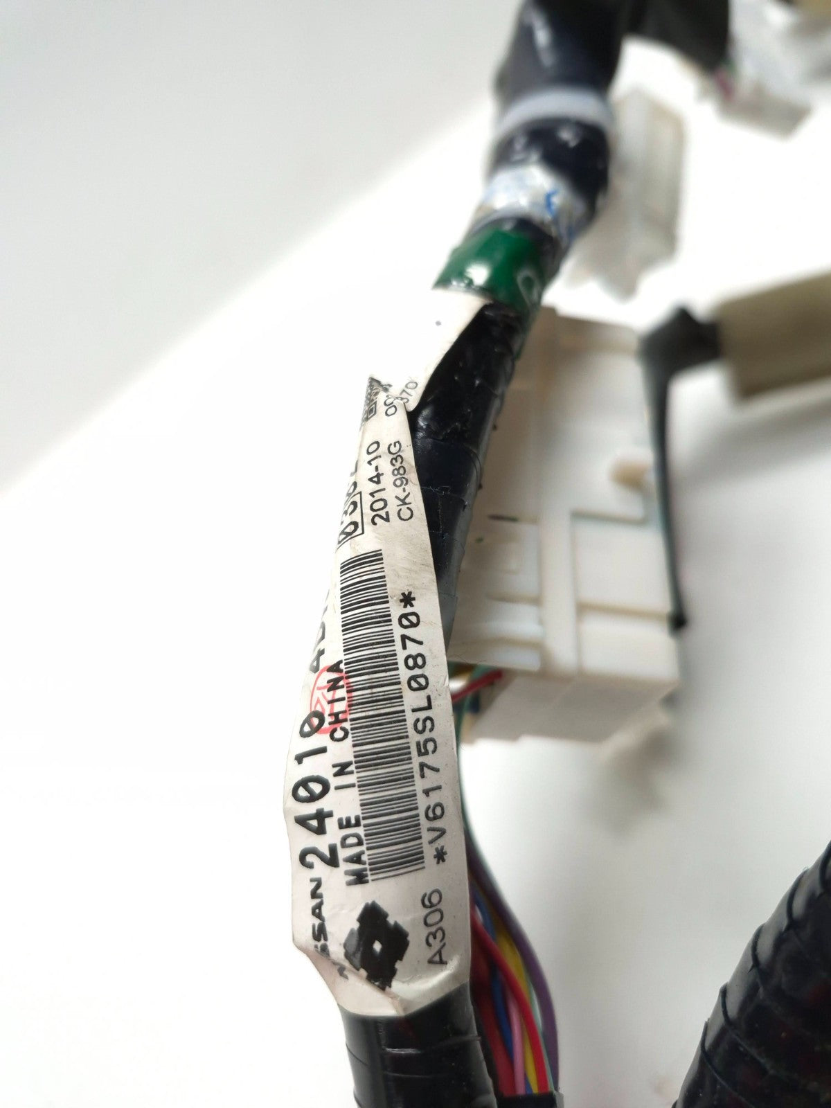 2015 Nissan Juke Dashboard Instrument Panel Wiring Harness OEM