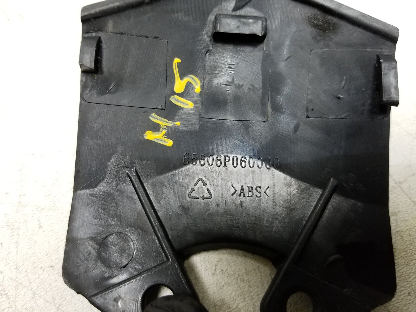 20 - 24 Benelli 302s Side Rear Tail Fairing Cover OEM