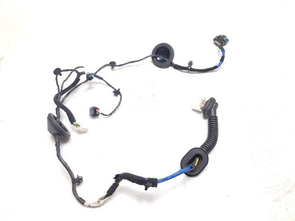 2014 - 2019 Kia Soul Door Wire Wiring Harness Rear Passenger Side Right OEM
