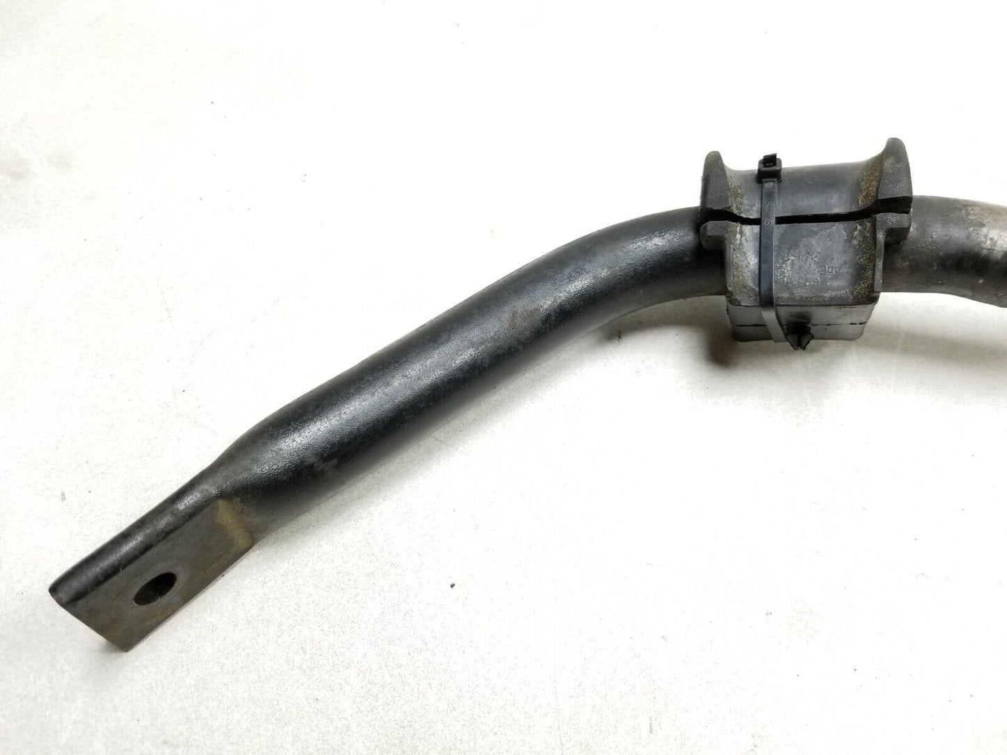 2005 - 2011 Cadillac STS Front Stabilizer OEM