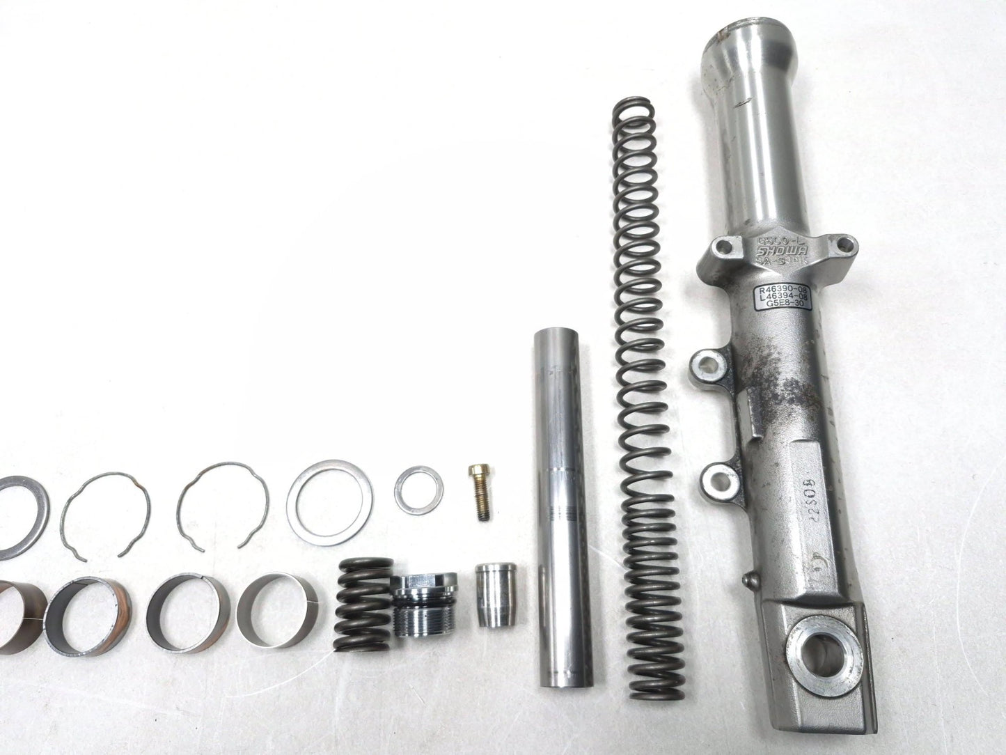 2009 Harley Sportster Xl883l Front Fork Tube Lower & Springs Dampers Hardwareoem