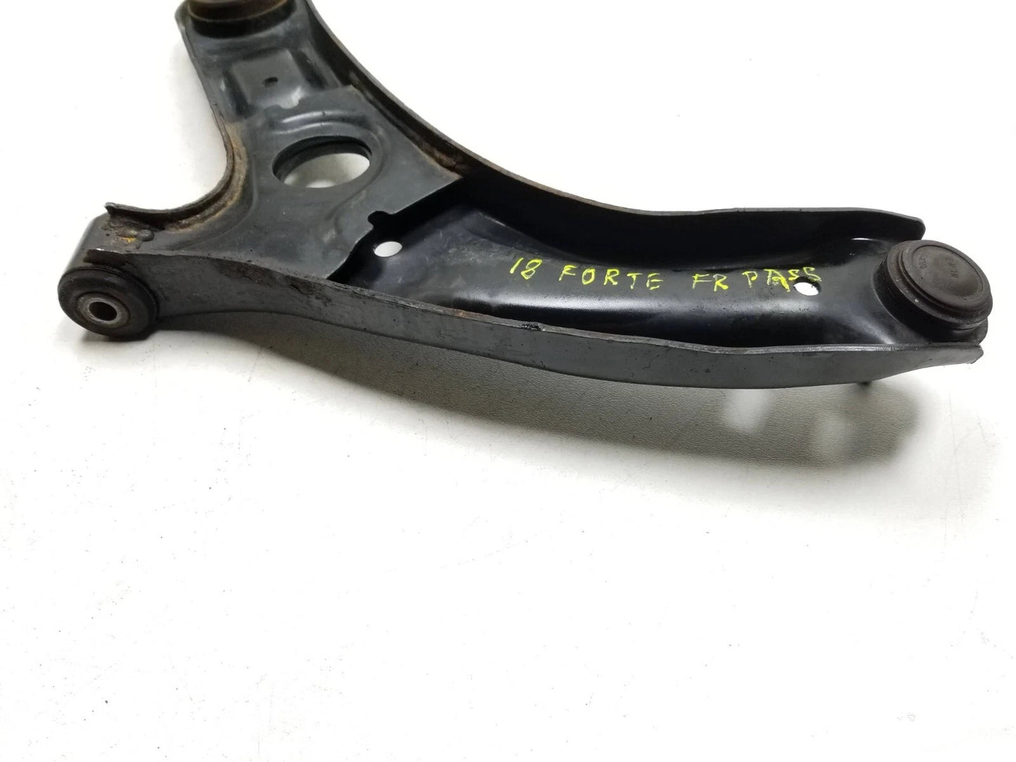 2018 Kia Forte Front Lower Control Arm Left & Right OEM