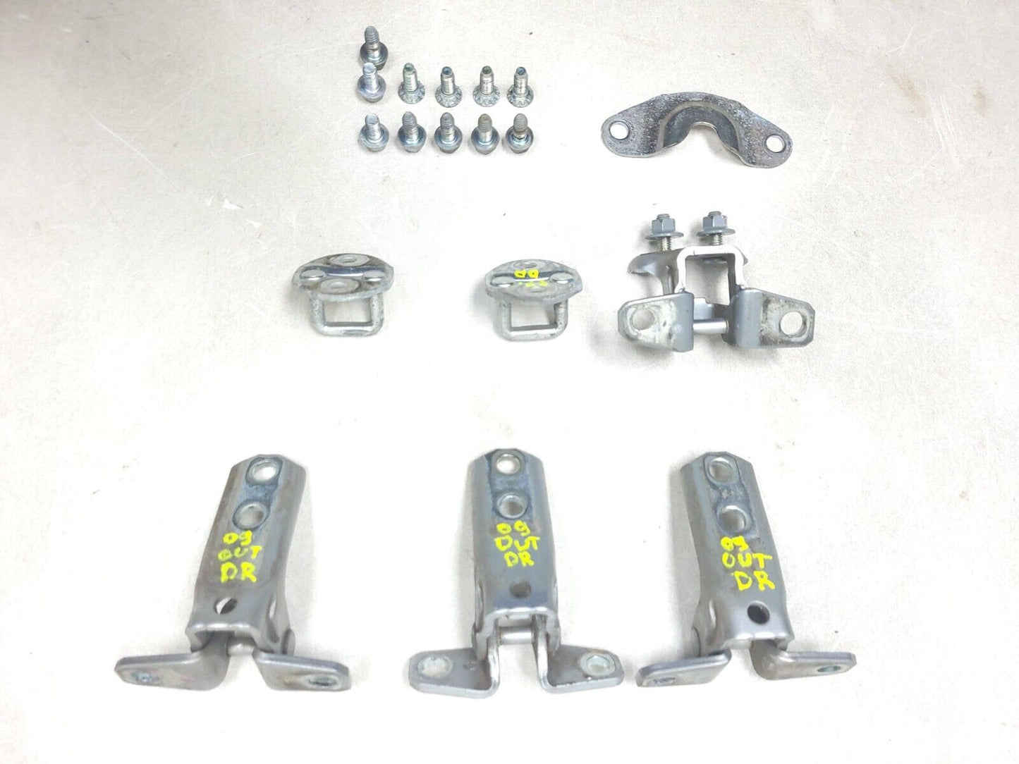 2007-2013 Mitsubishi Outlander Door Hinge Driver Left Side OEM