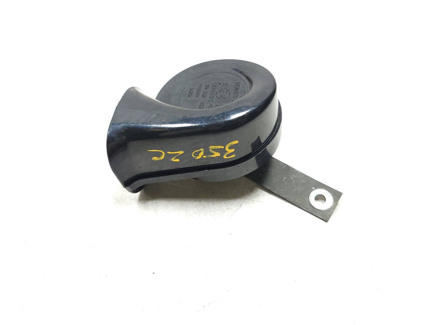 2007 - 2009 Nissan 350z Horn Signal OEM