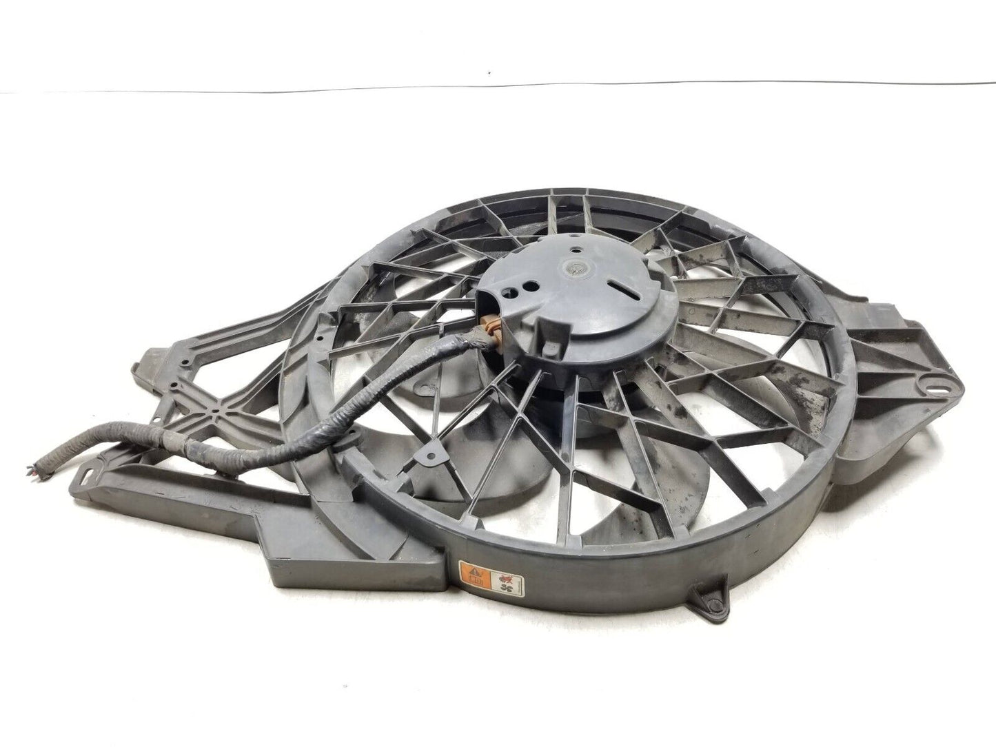 01 - 04 Ford Mustang Engine Radiator Cooling Fan Assy Xr3h-8146-aa OEM