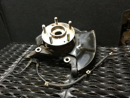 2008 Hyundai Veracruz Front Spindle Knuckle Wheel Hub Right Passenger Side OEM