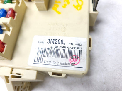 09-14 Hyundai Genesis Interior Fuse Box 91950-3m200 OEM Sedan