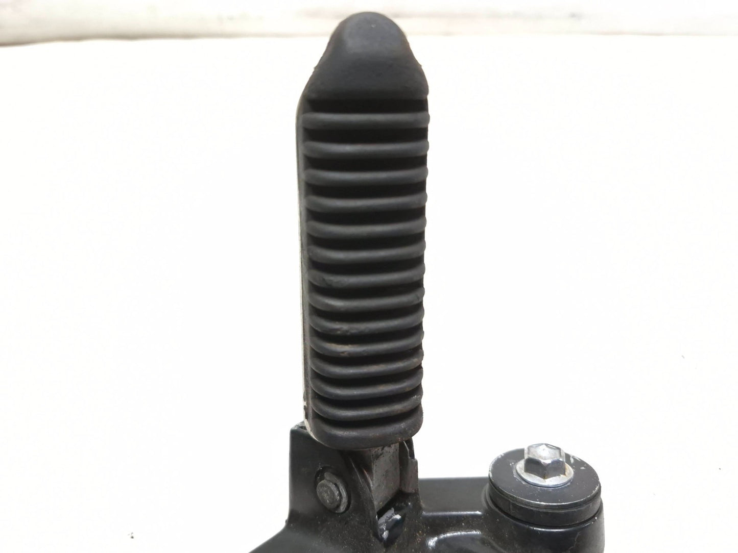 2001 Suzuki Gsx 750f Katana Rear & Front Left Footrest Peg Pair OEM