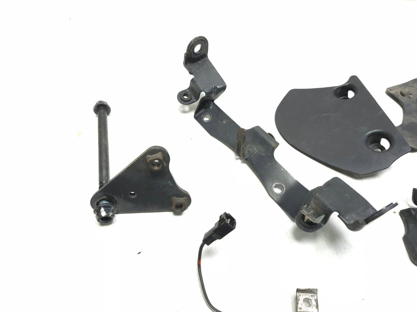 2013 Suzuki Vl800 Boulevard C50 Misc Bolt & Hardware Bracket Set OEM