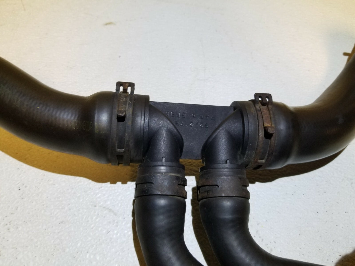 2009 Range Rover Sport Radiator Lower Hose Pipe OEM