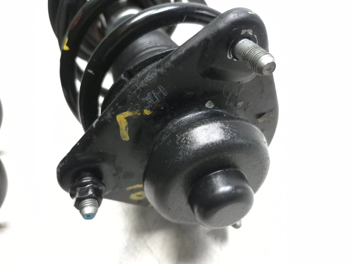 2013 Hyundai Genesis Coupe Front Shock Strut Absorber With Spring Pair OEM