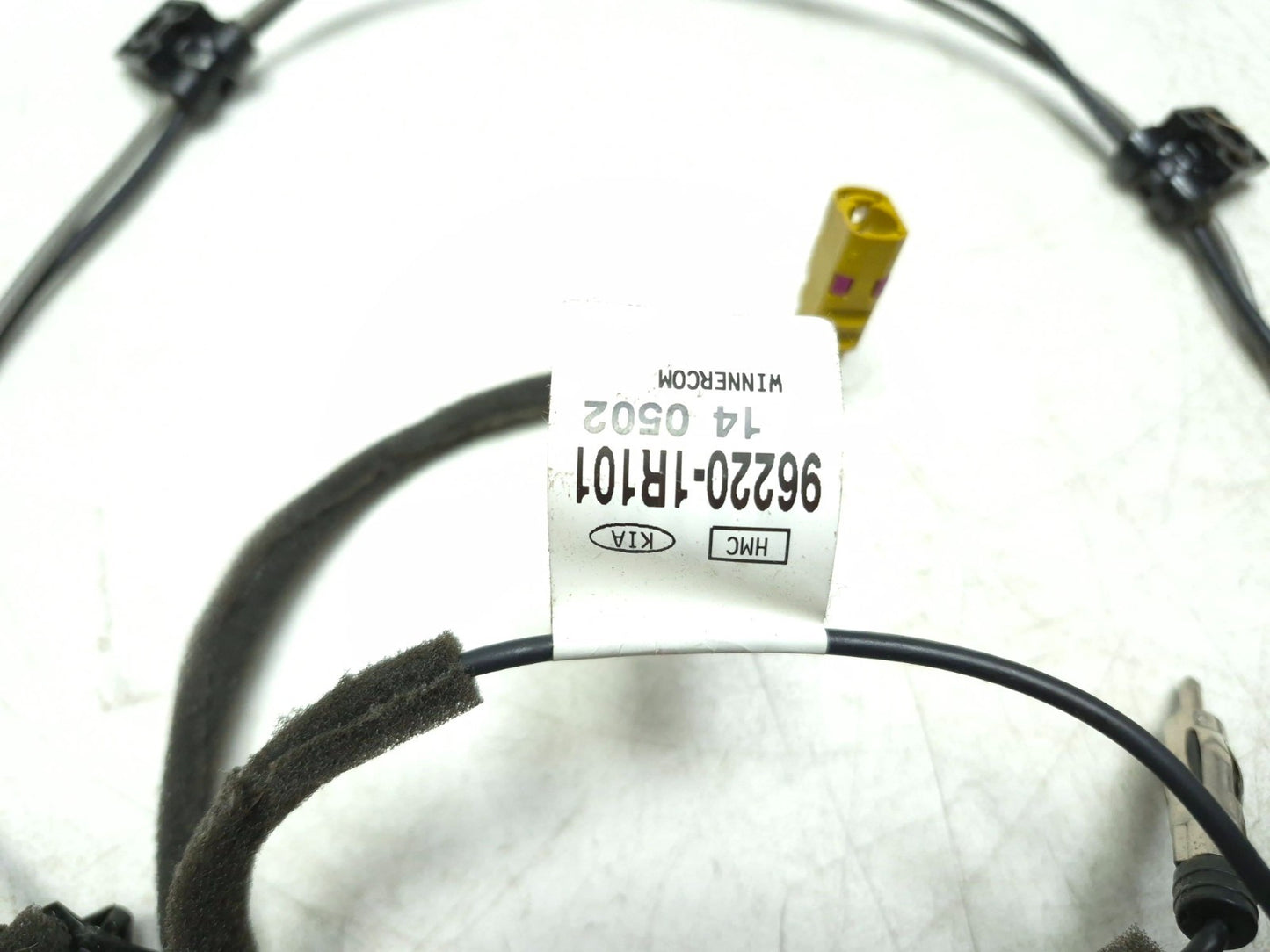 2014 Hyundai Accent Antenna Cable Radio Feeder OEM