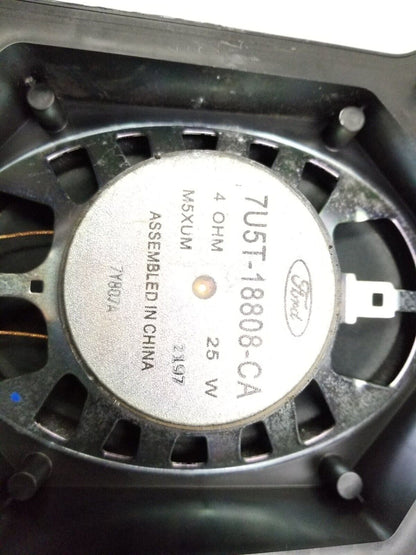 2017 - 2019 Lincoln MKT Audio Speaker Rear Driver Left Side 7u5t-18808-ca OEM