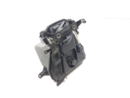 05-08 BMW K1200r K1200 Oil Tank  7674843-10 OEM