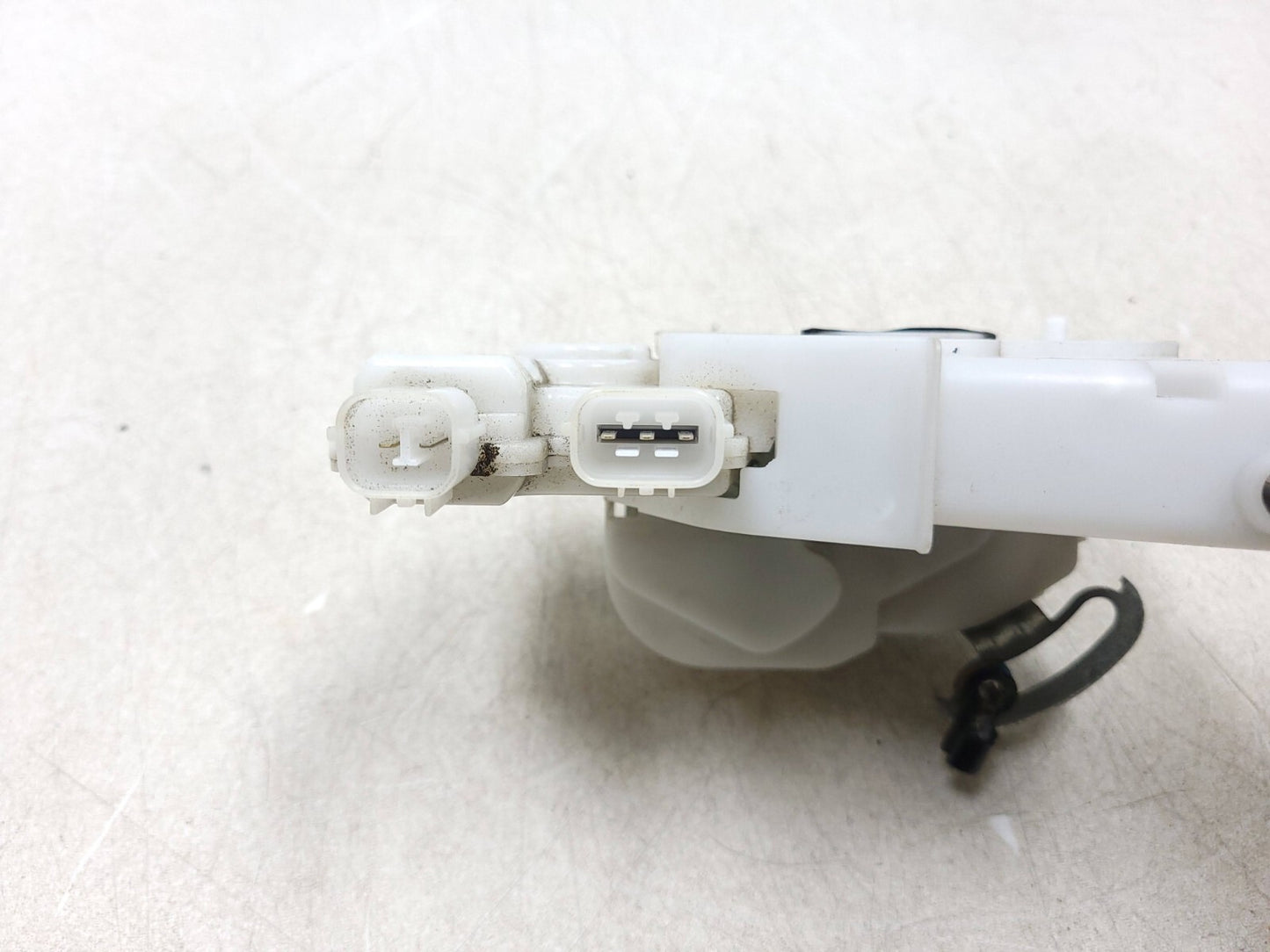 2004 - 2008 Acura Tl Type-s Door Lock Actuator Rear Driver Side Left OEM