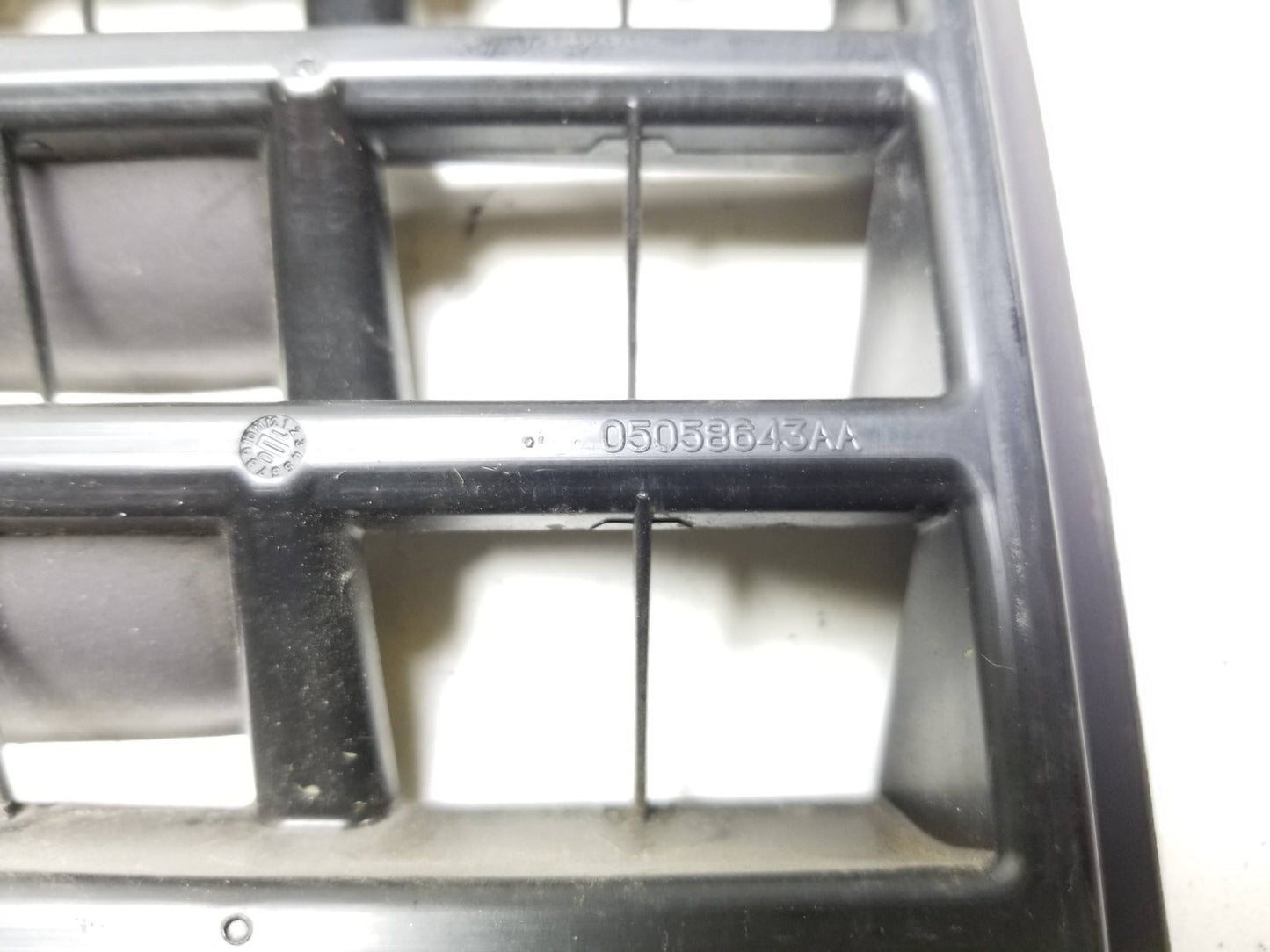 2012 Jeep Grand Cherokee Rear Quarter Pressure Vent Flap OEM
