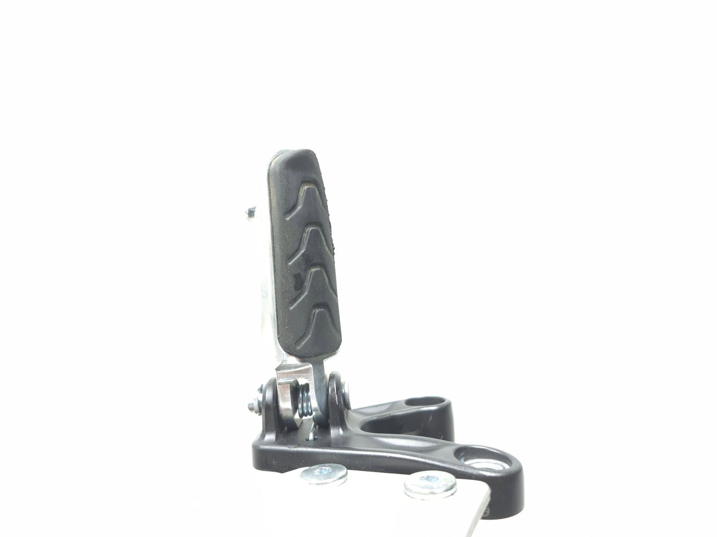 2025 Yamaha Xsr900 Front Footrest Mount W/ Master Cylinder Left & Right Pair OEM