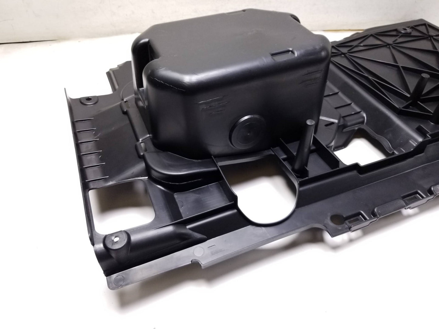 2012 Jeep Grand Cherokee Seat Load Floor Storage Tray Rear Driver Side Left OEM