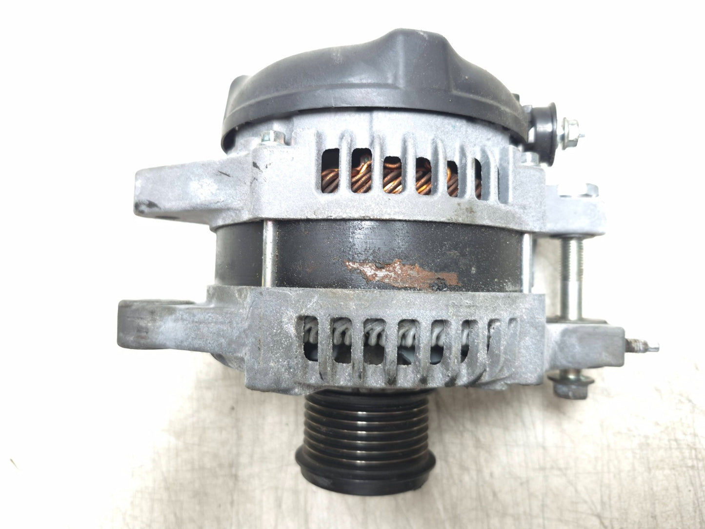 2009 Lexus Is 250 Alternator Generator OEM