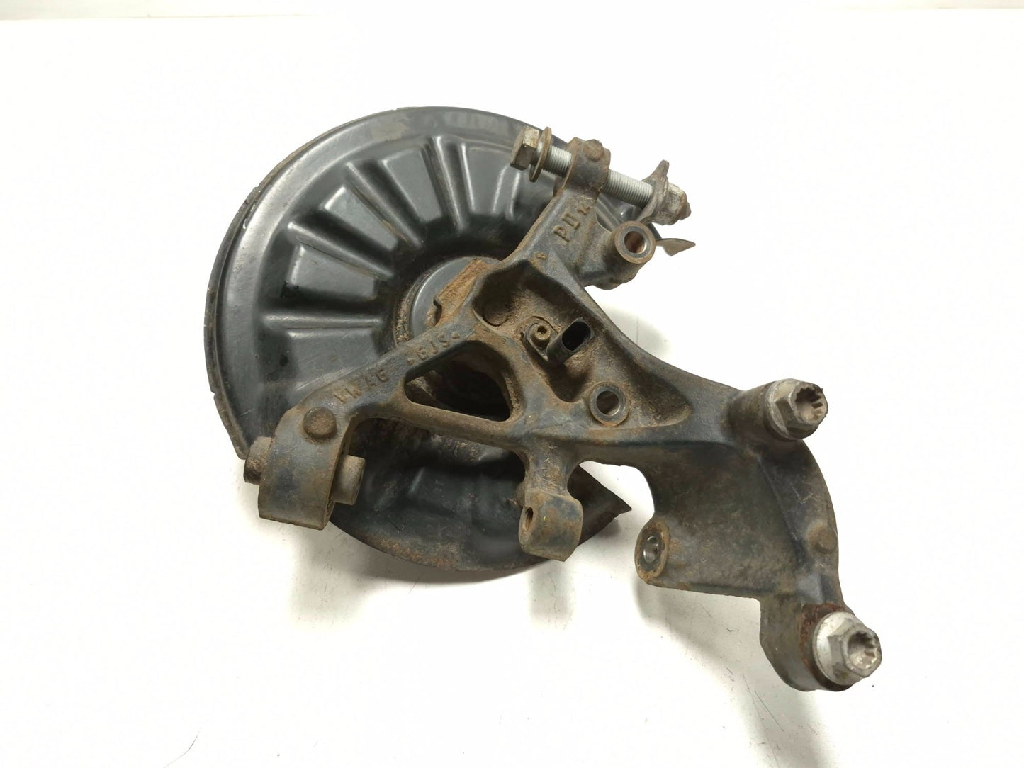 2015 Volkswagen Golf Rear Spindle Knuckle Wheel Hub Driver Side Left OEM