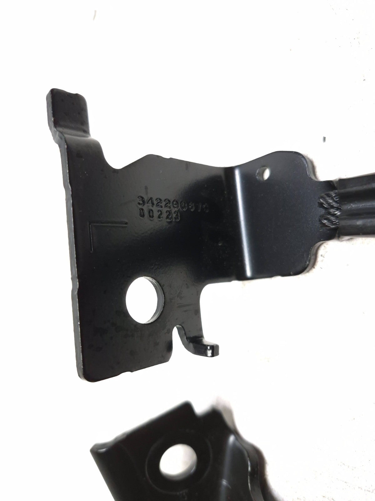 2024 Alfa Romeo Stelvio Rear Seat Belt Buckle 3pcs OEM