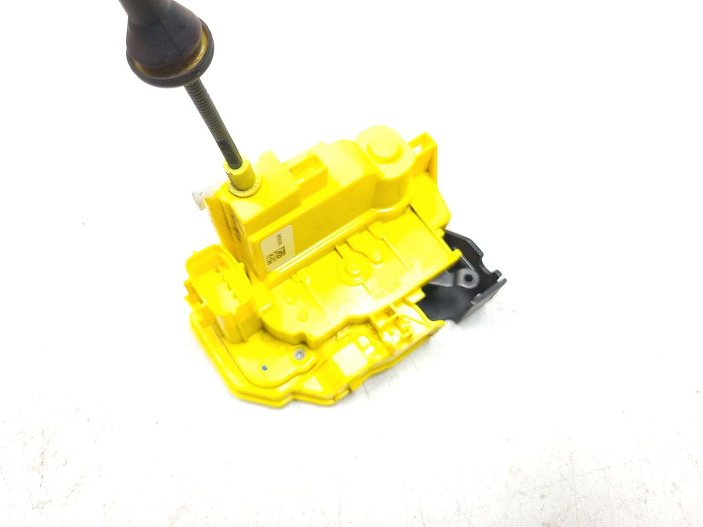 2018 Alfa Romeo Stelvio Door Lock Actuator Front Passenger Side Right OEM