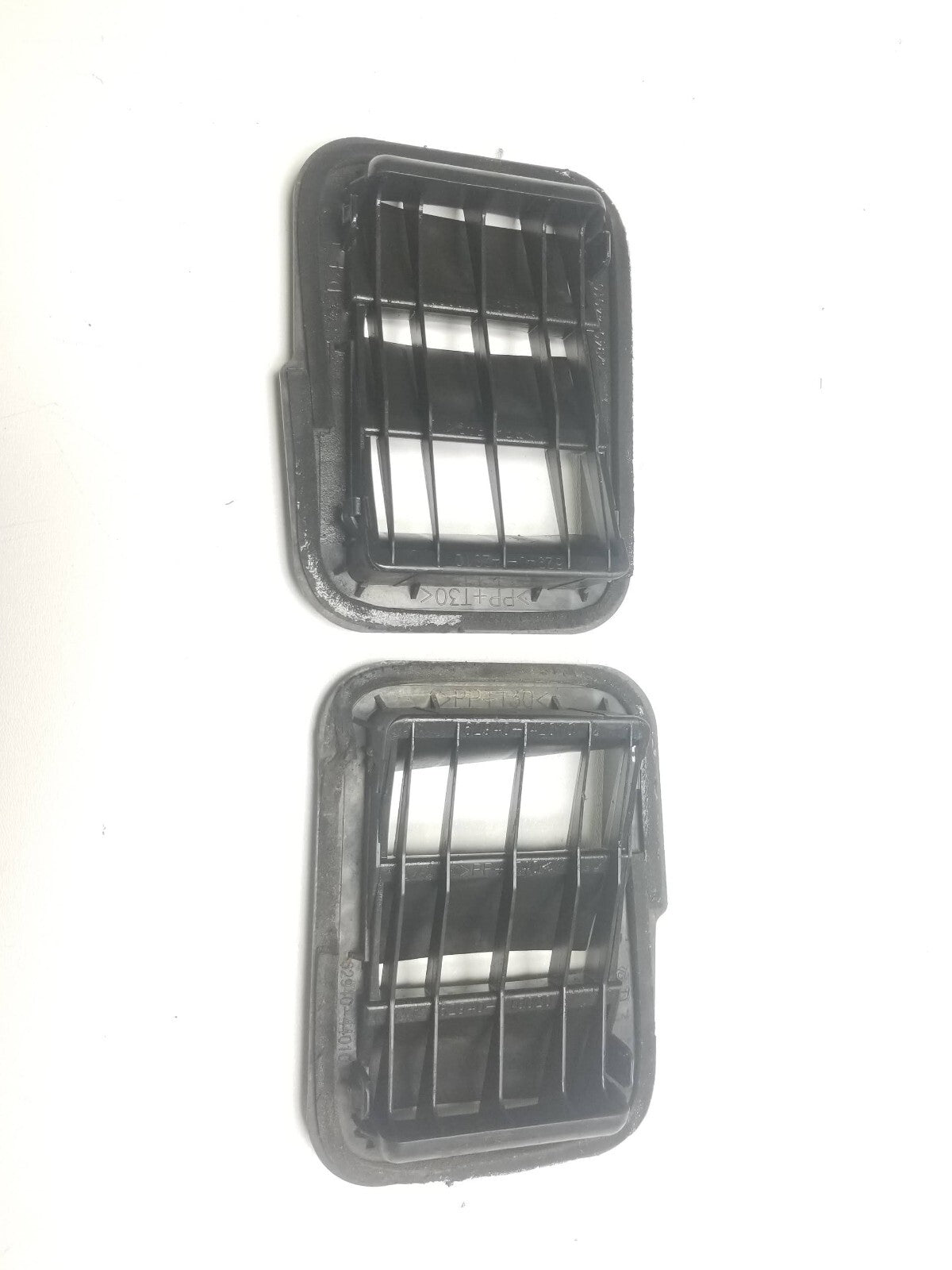 2011 - 2016 Scion Tc Rear Quarter Pressure Vent Flap OEM