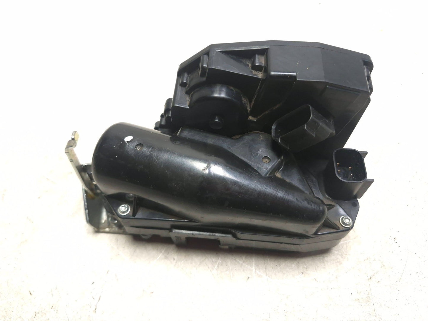 2011 Hyundai Veracruz Tailgate Liftgate Lock Actuator 81230-3j100 OEM